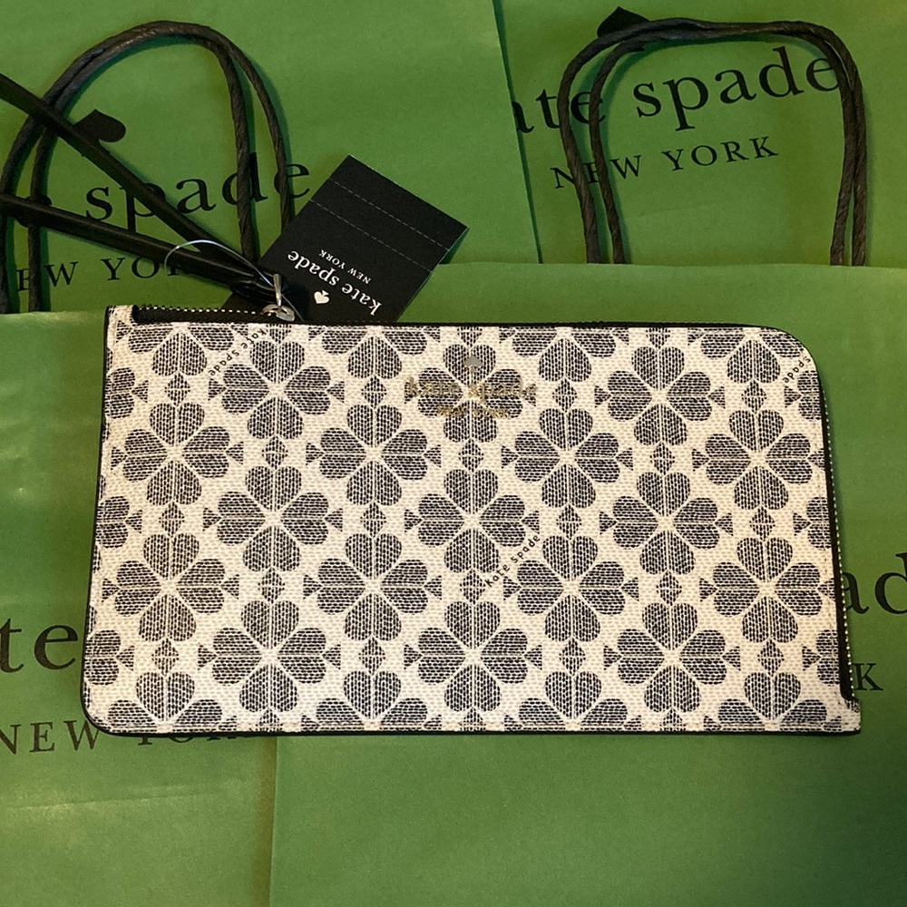 Kate Spade ♠️ Wallet